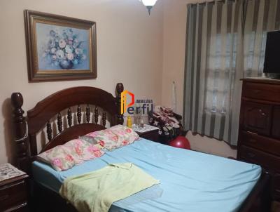 Apartamento / Usado para Venda, em Pindamonhangaba, bairro Centro, 3 dormitórios, 2 banheiros